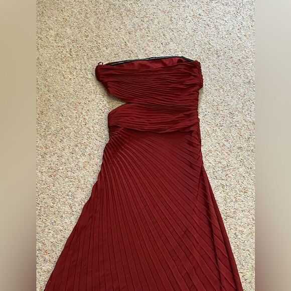 A.L.C. Strapless Pleated Dress size 2 - Picture 10 of 13